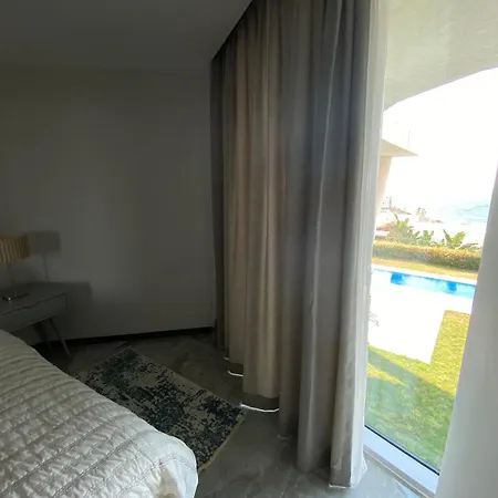 Hotel Sea-view 5*