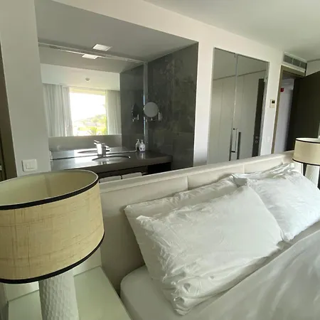 Sea-view 5*