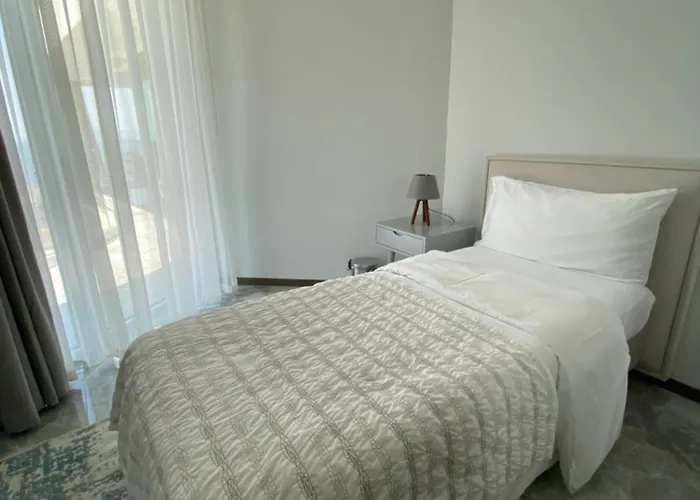 Sea-view 5*