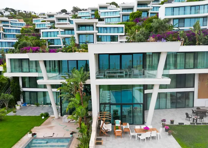 Sea-view Hotel