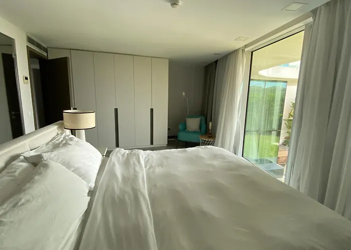 Hotel Sea-view 5*